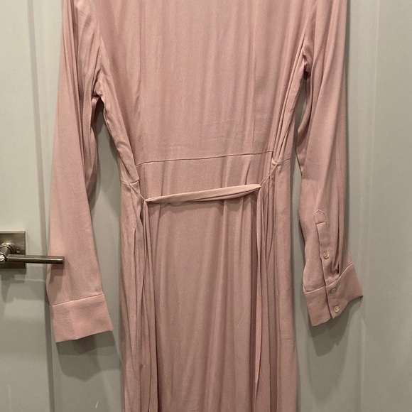 Beautiful Wilfred long sleeve shirt dress - Picture 4 of 5